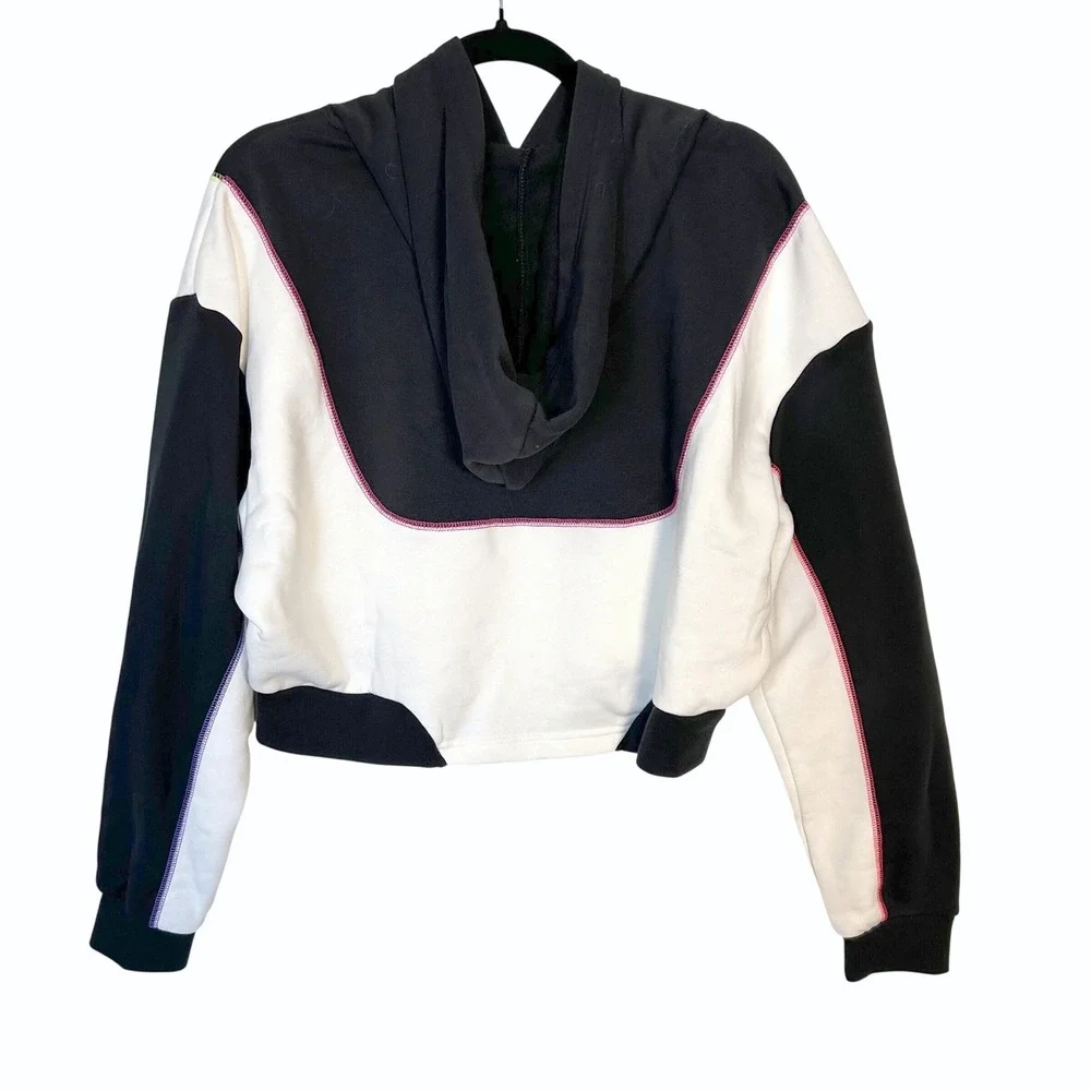 Women's Medium Nike Oversized Neon Stitch Fleece Cropped Hoodie Black White